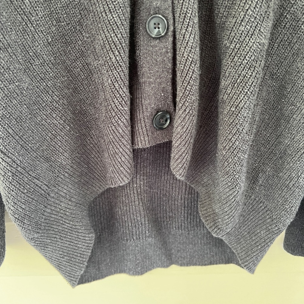 Banana Republic Women's Basic Gray Button-Up Card… - image 7